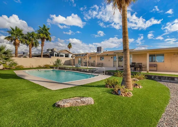 Welcome To Runabout Pool Views Comfort Holiday home Lake Havasu City