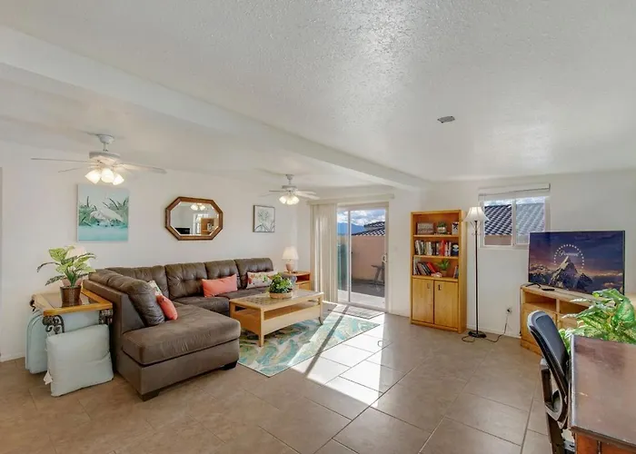 Welcome To Runabout Pool Views Comfort *