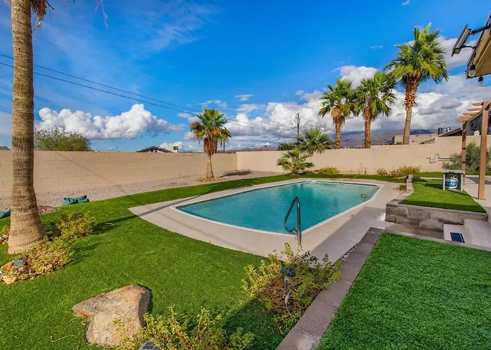 Welcome To Runabout Pool Views Comfort