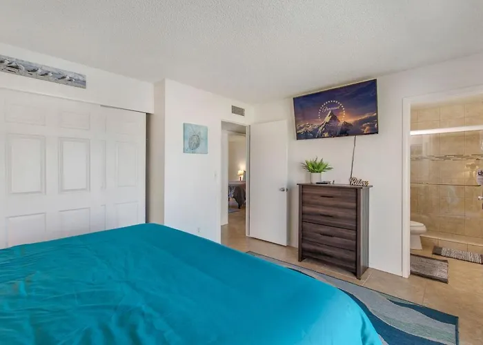 Holiday home Welcome To Runabout Pool Views Comfort Lake Havasu City