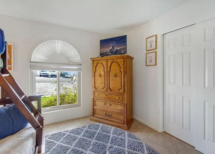 Holiday home Welcome To Runabout Pool Views Comfort